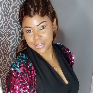 Meet your Posher, Beverly